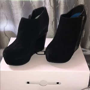 BNIB Aldo Daby platform boot